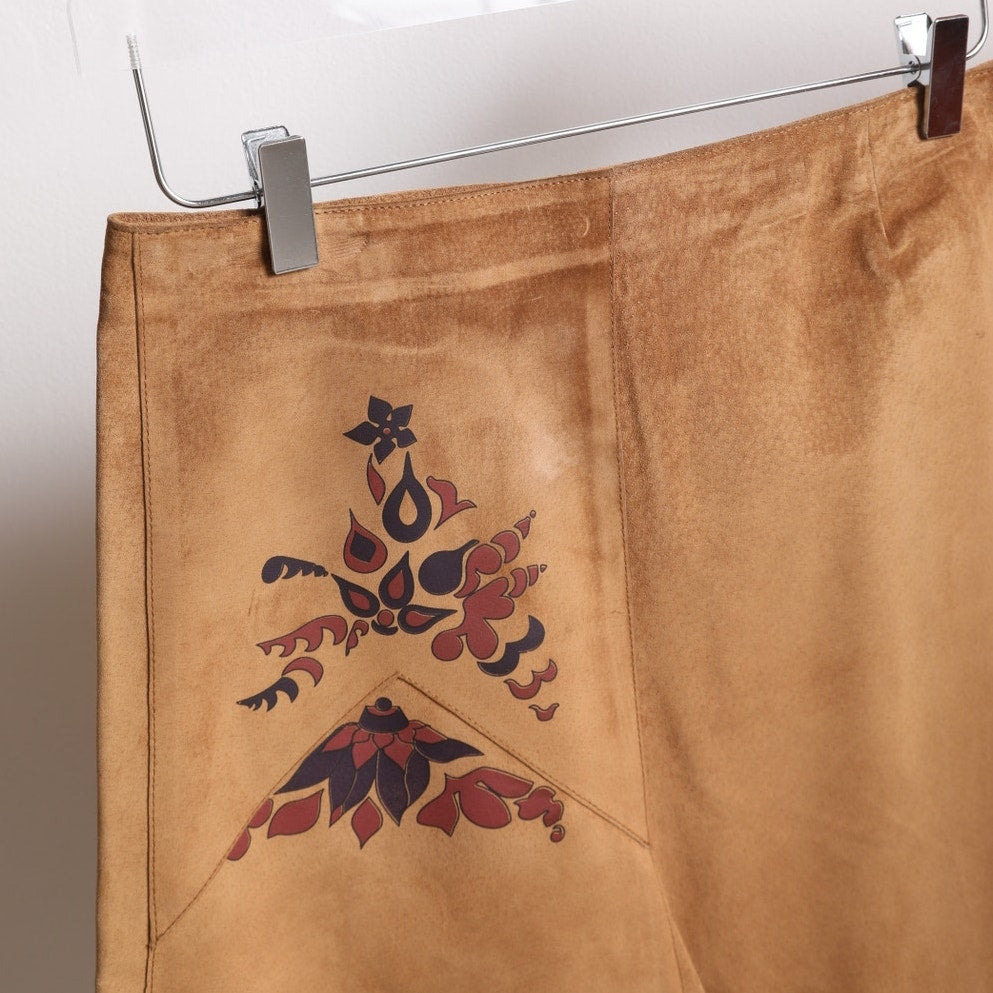 VIVIENNE TAM Vintage Brown Suede Graphic Print Knee-Length Skirt