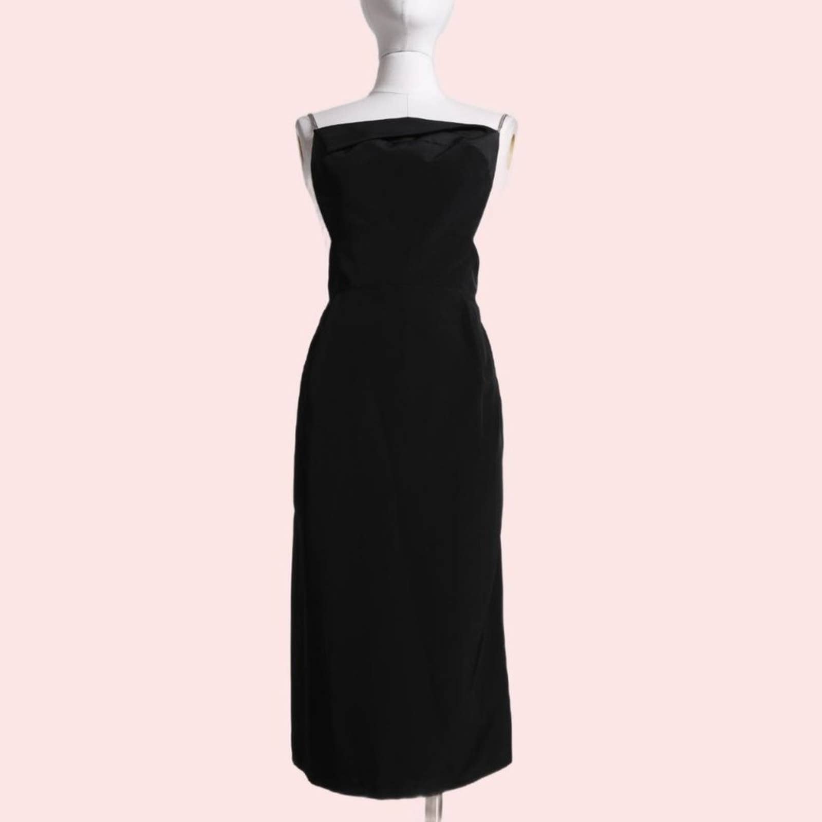 VINTAGE Black with Silver Chain Backless Midi Dress The Untitled Boutique VINTAGE Black with Silver Chain Backless Midi Dress The Untitled Boutique