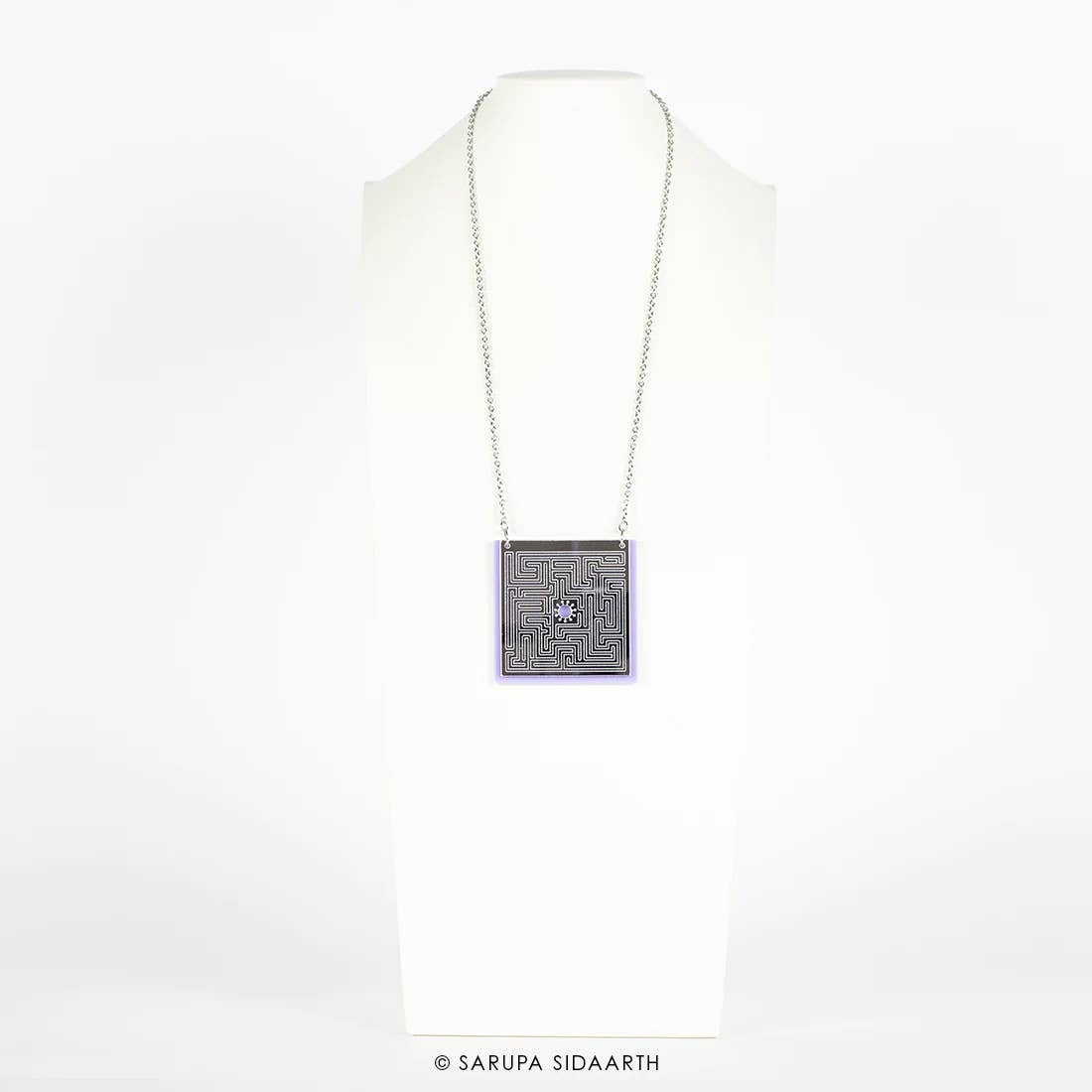 SARUPA SIDAARTH Silver and Lavender Acrylic Maze Necklace