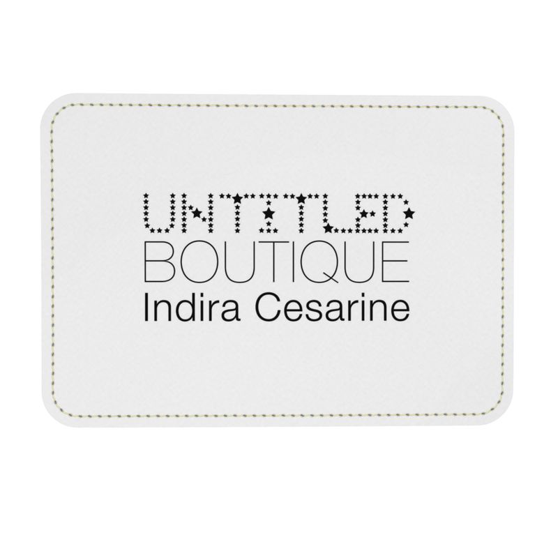 UNTITLED BOUTIQUE White and Blue Leather Star Crossbody Bag with Silver Chain - Limited Edition