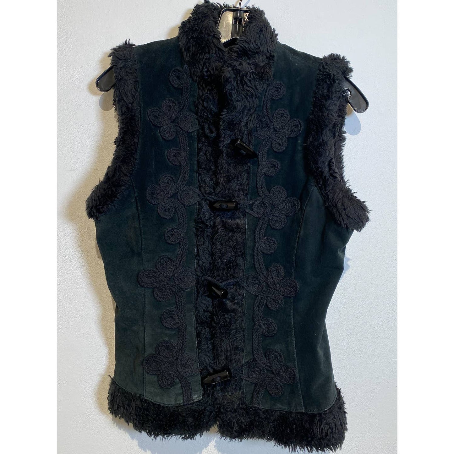 DOROTHY PERKINS Black Suede and Faux Fur Vest