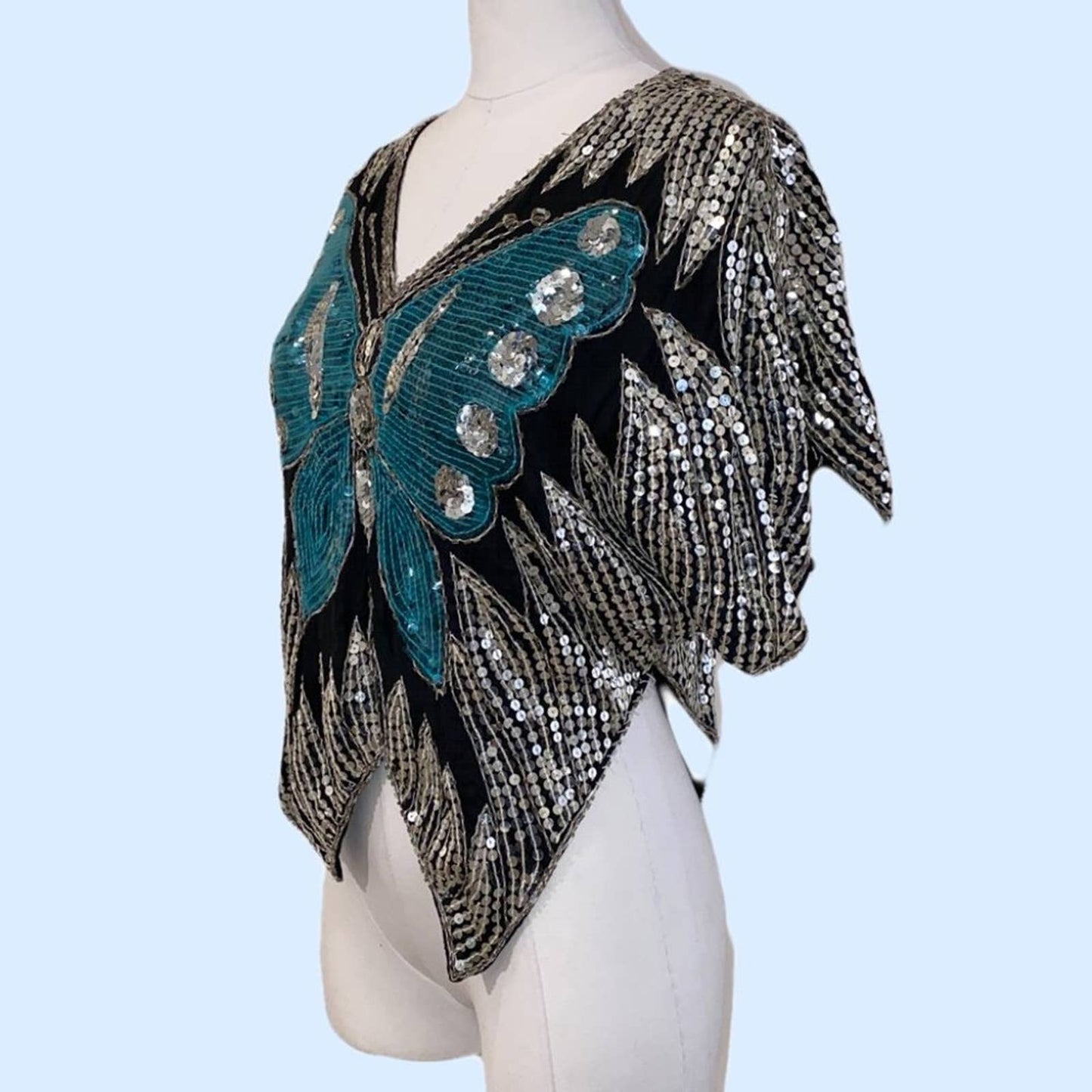 VINTAGE 1970s Silver and Blue Butterfly Sequin 1970s Short Sleeve Top