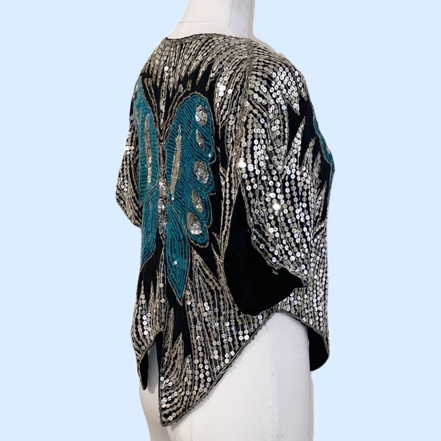 VINTAGE 1970s Silver and Blue Butterfly Sequin 1970s Short Sleeve Top