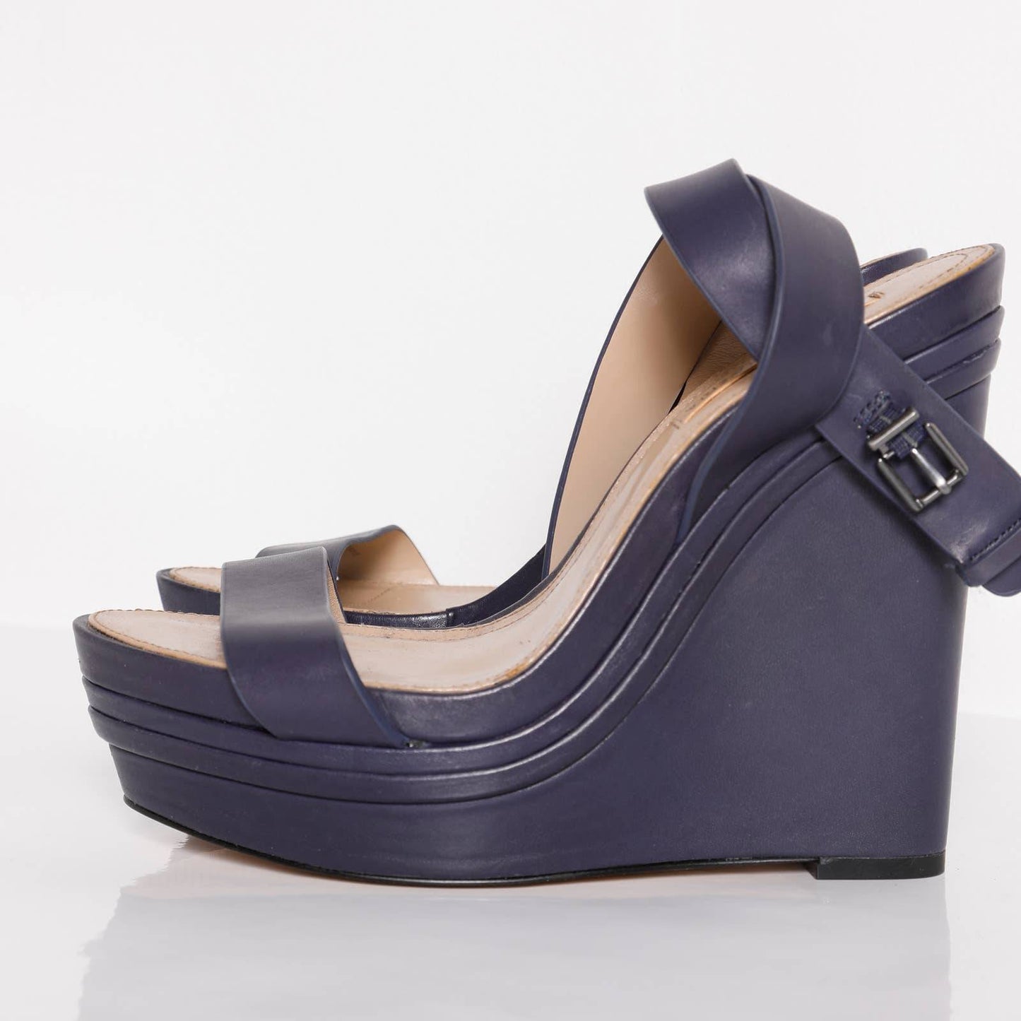 BCBGMAXAZRIA Purple Leather Wedge Platform Sandals