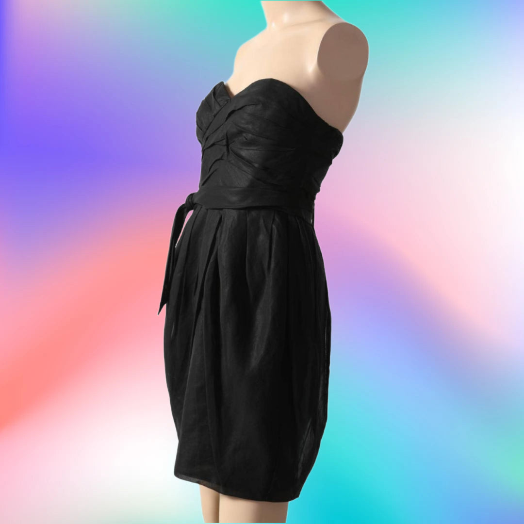 CLOTHING (PRE-OWNED) – The Untitled Boutique