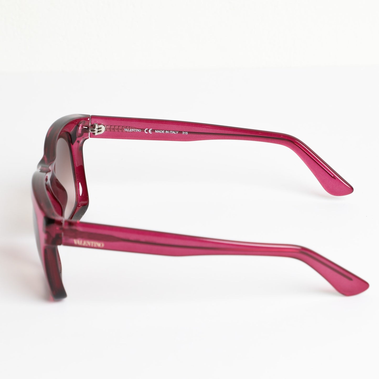 VALENTINO Garavani Red Wayfarer Gradient Rectangular Sunglasses