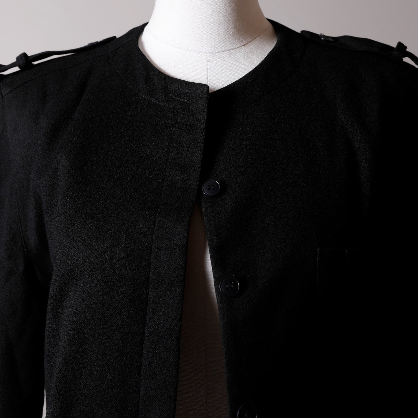 SPITALNICK & CO Vintage Black Long Sleeve Wool Cropped Blazer Jacket