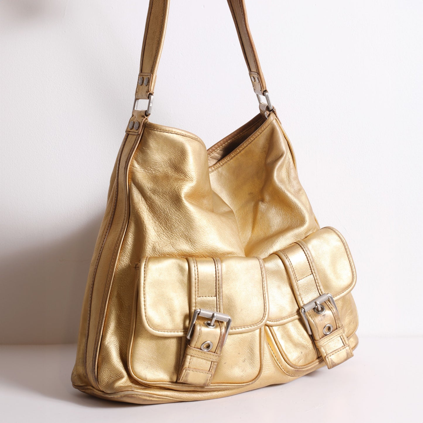 MICHAEL KORS Vintage Gold Metallic Leather Shoulder Tote Bag