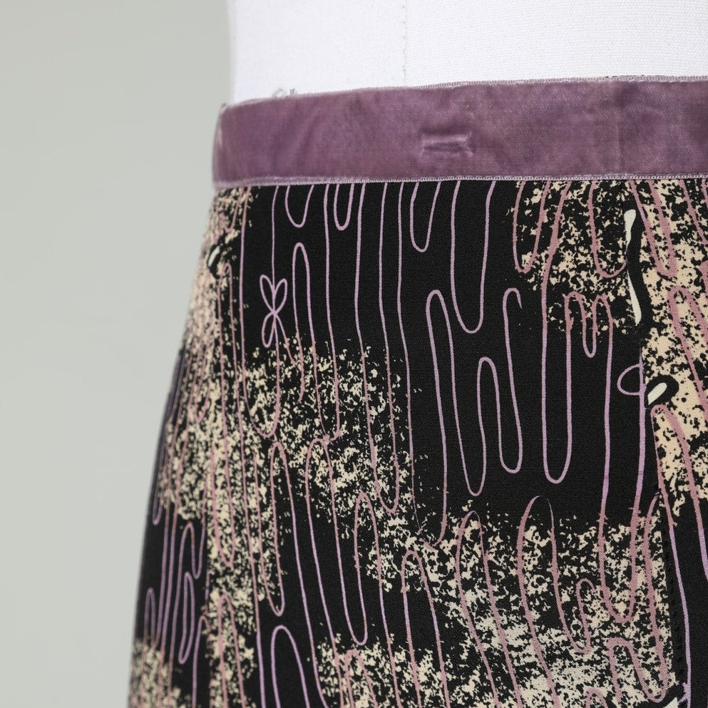 BEVERLY & MONIKA Vintage Black Purple and Gold Abstract Pattern Tulip Skirt