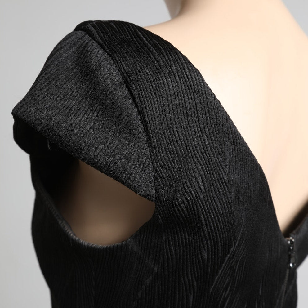 JAY GODFREY Black Scoop Neck Textured Pencil Dress