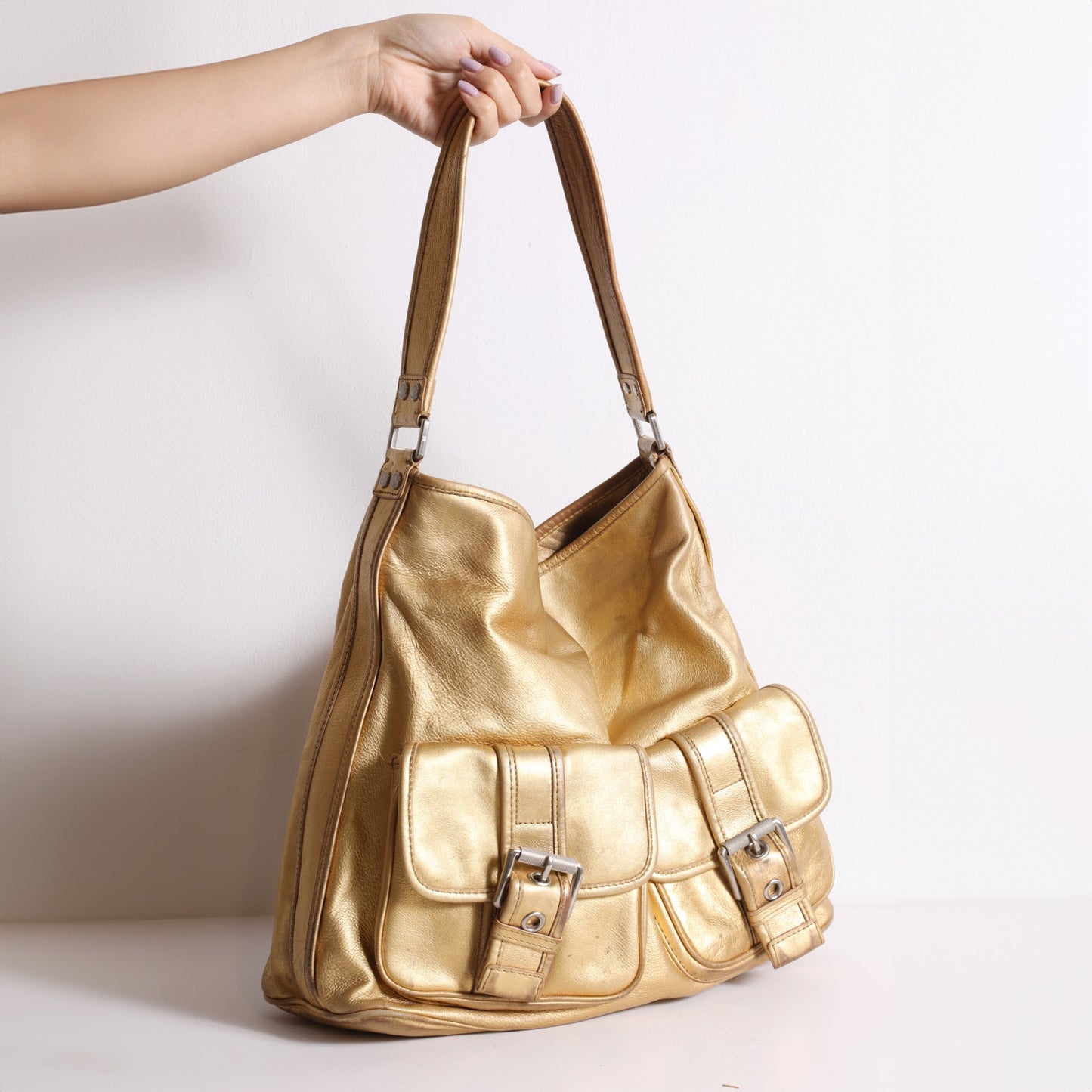 MICHAEL KORS Vintage Gold Metallic Leather Shoulder Tote Bag