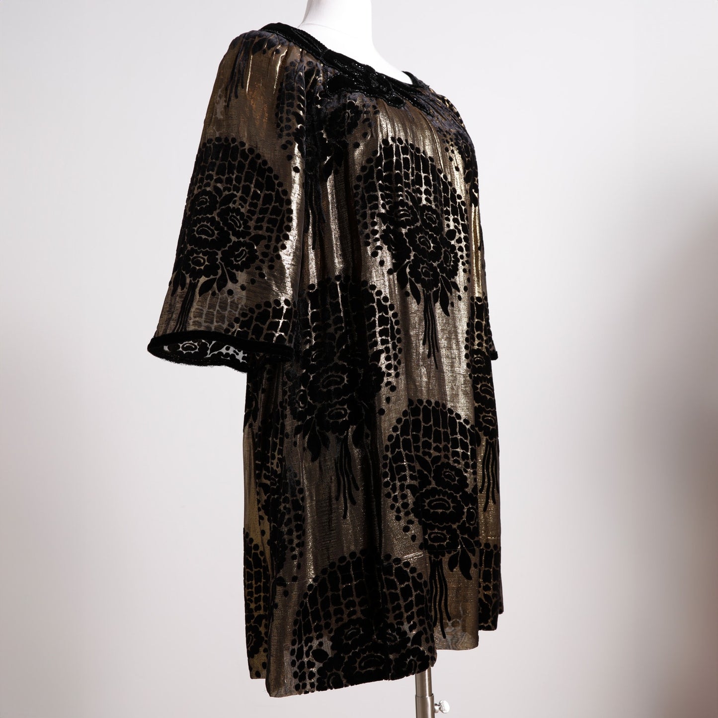 BCBGMAXAZRIA RUNWAY Vintage Gold and Black Velvet Silk Dress