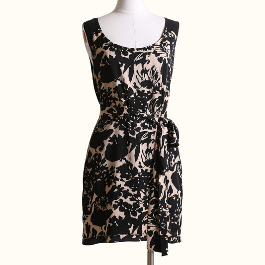 DIANE VON FURSTENBERG Vintage Black and Nude Floral Print Silk Mini Dress