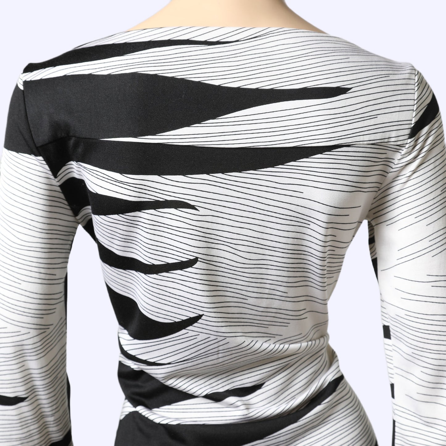 DIANE VON FURSTENBERG Black and White Abstract Print Silk Long Sleeve Mini Dress