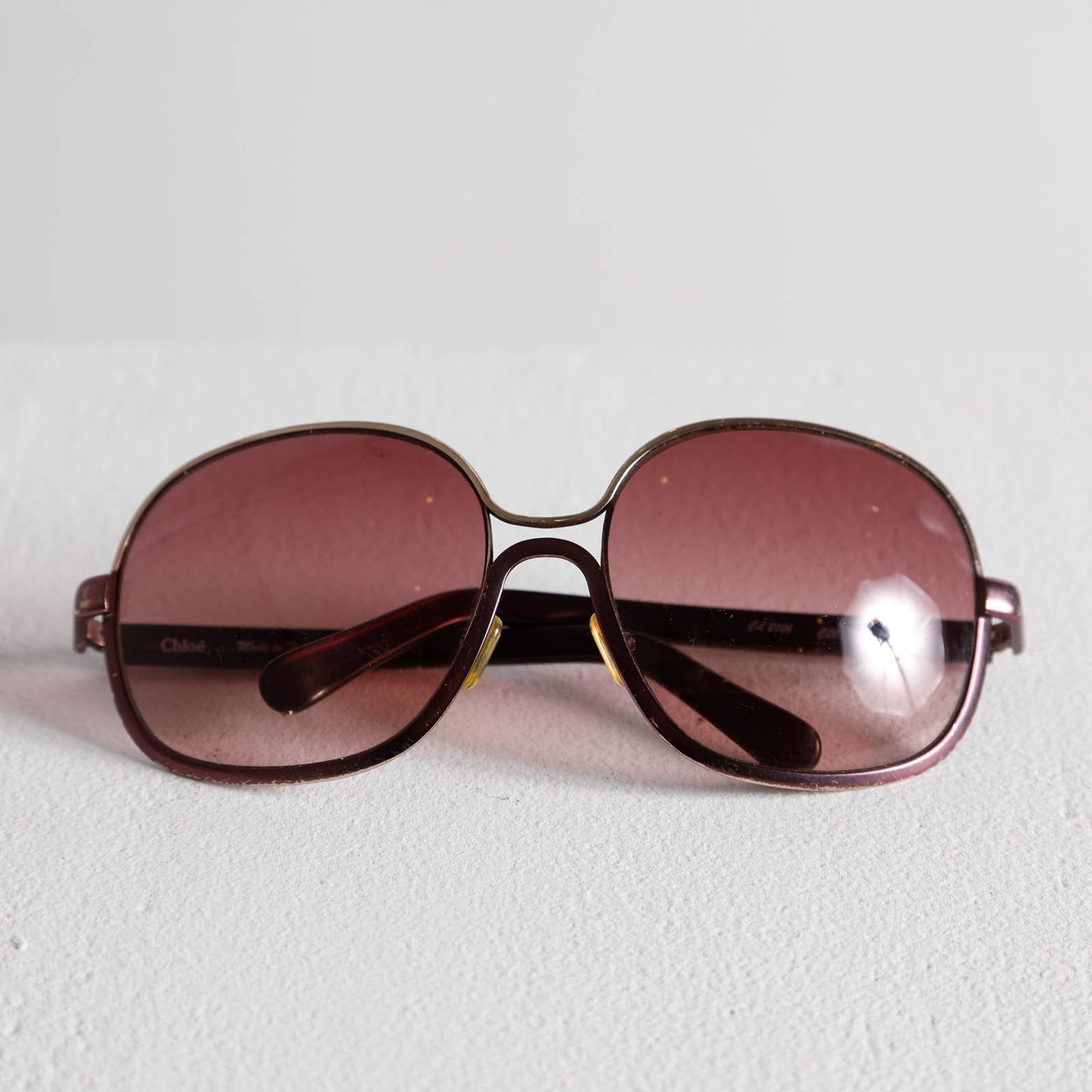 CHLOE Pink Tinted Round Sunglasses