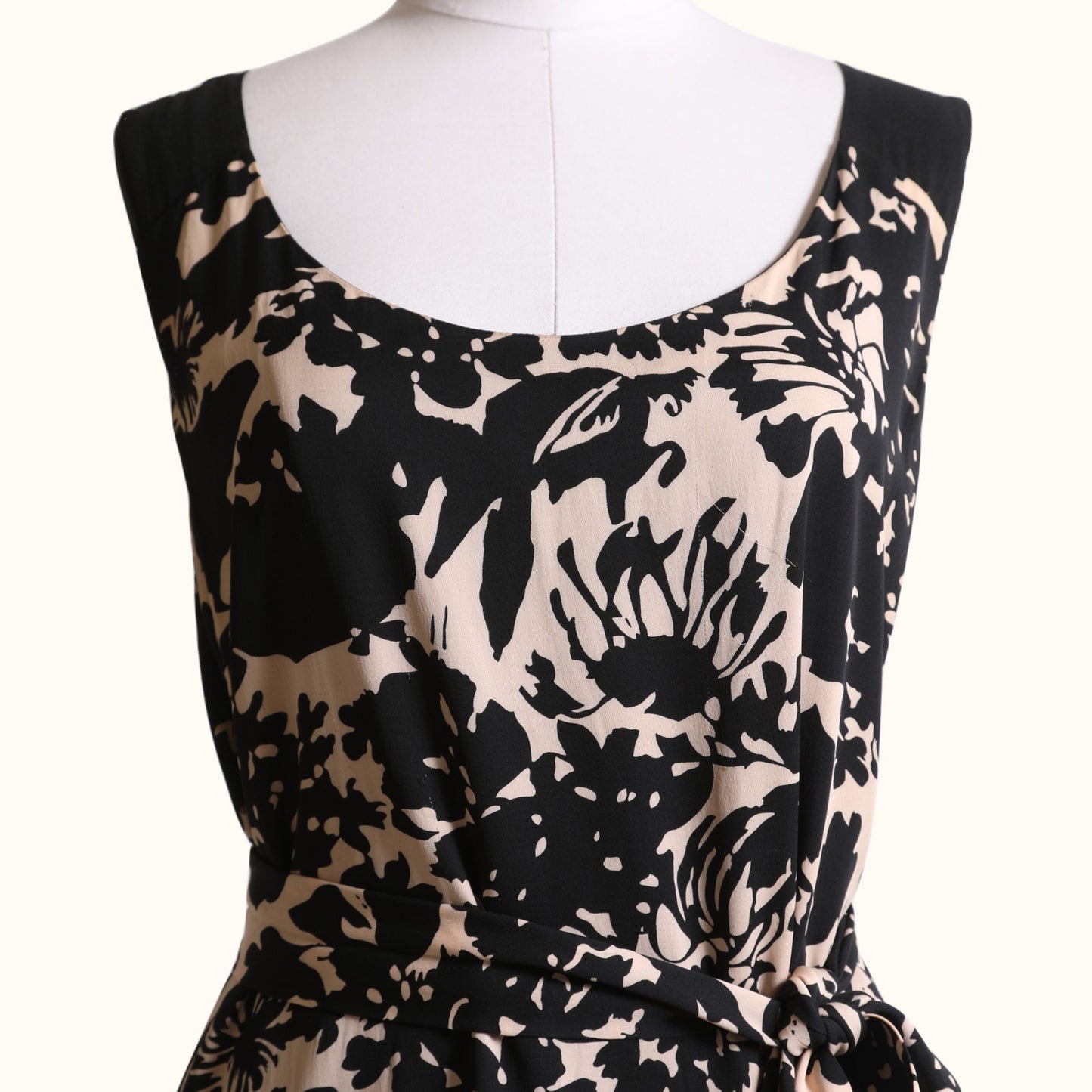 DIANE VON FURSTENBERG Vintage Black and Nude Floral Print Silk Mini Dress