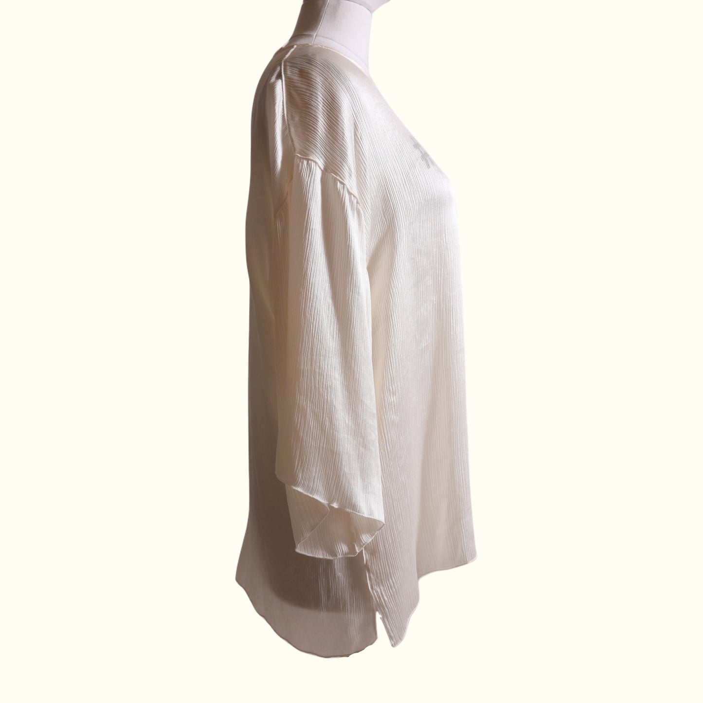 DOLCE & GABBANA Cream Crinkled Silk Logo Oversized Top