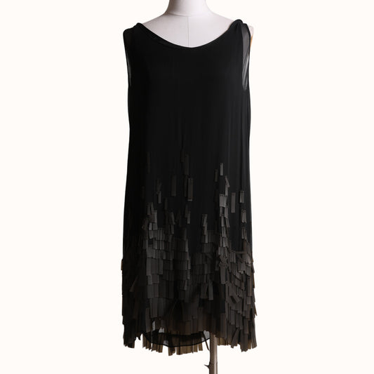 DIANE VON FURSTENBERG Vintage Black Silk Sleeveless Fringe Flapper Mini Dress