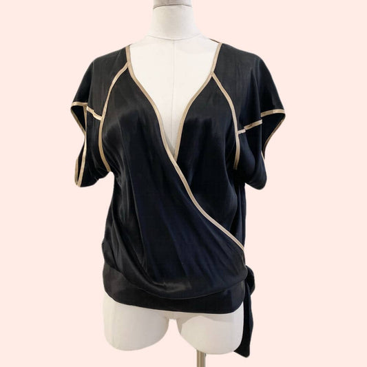 BCBGMAXAZRIA Black with Gold Lining Short Sleeve Silk Blouse