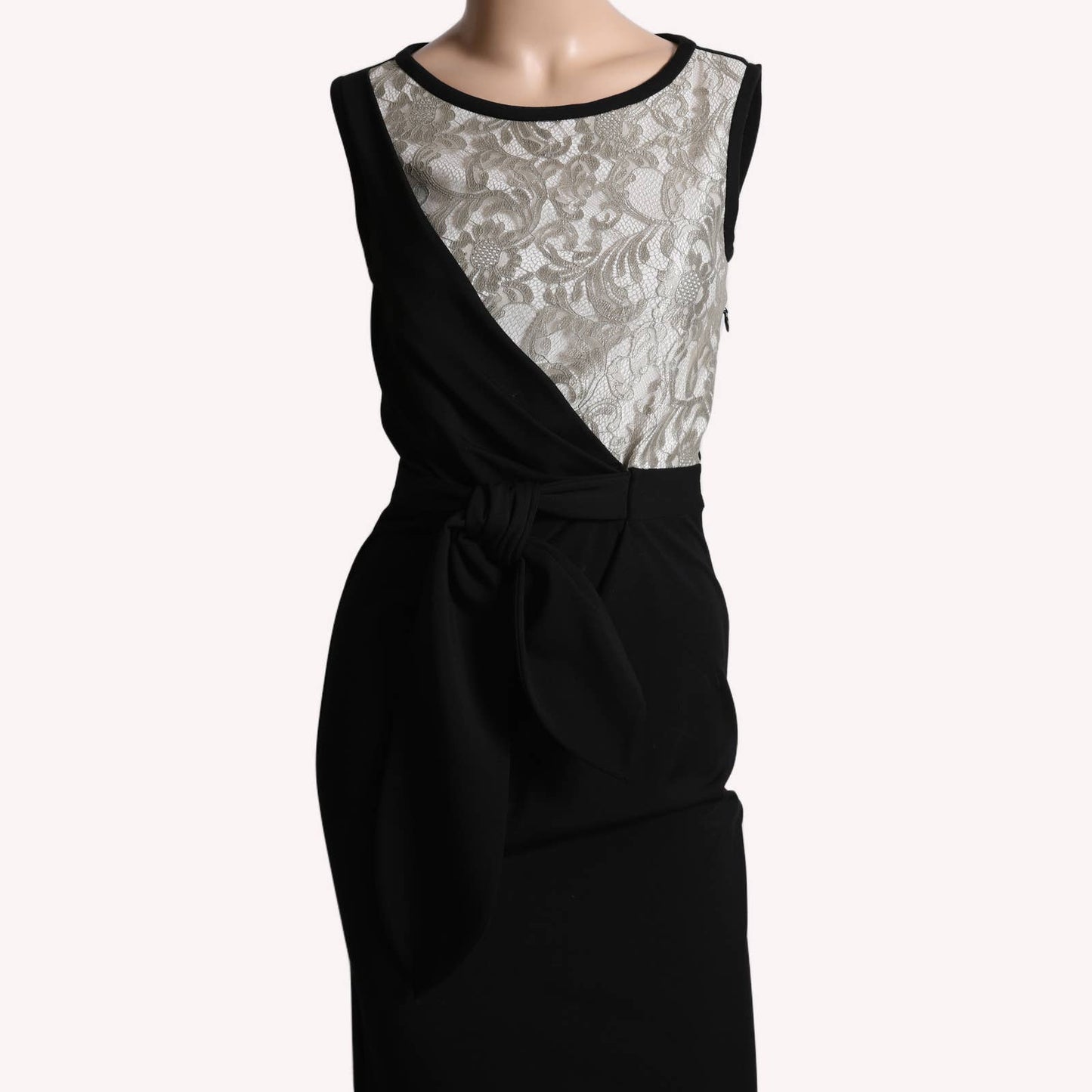 DIANE VON FURSTENBERG Black with Lace Accented Sleeveless Midi Dress