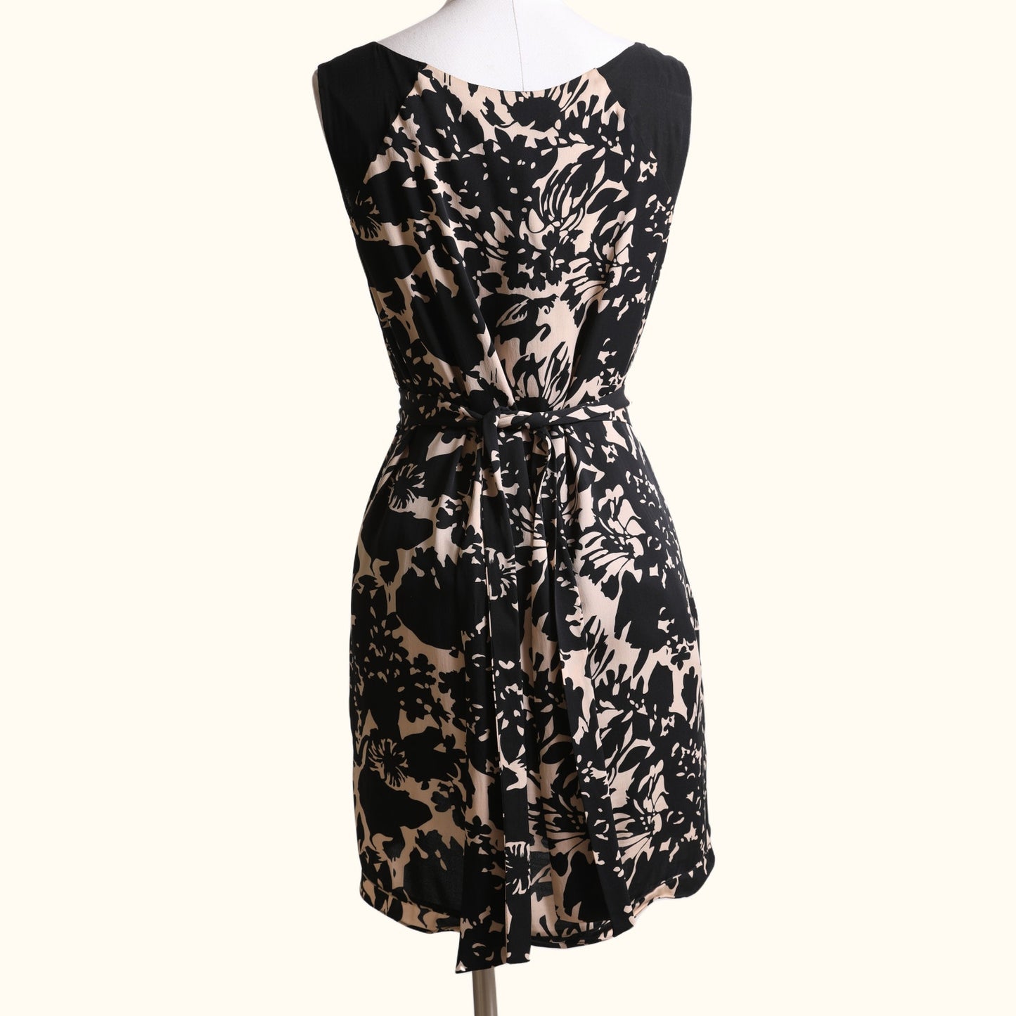 DIANE VON FURSTENBERG Vintage Black and Nude Floral Print Silk Mini Dress
