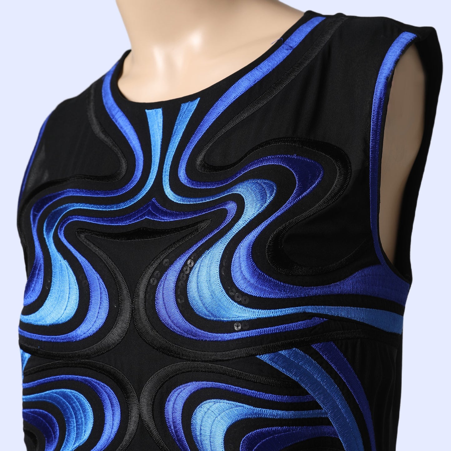 DIANE VON FURSTENBERG Black & Blue Abstract Embroidered Sleeveless Sheath Dress