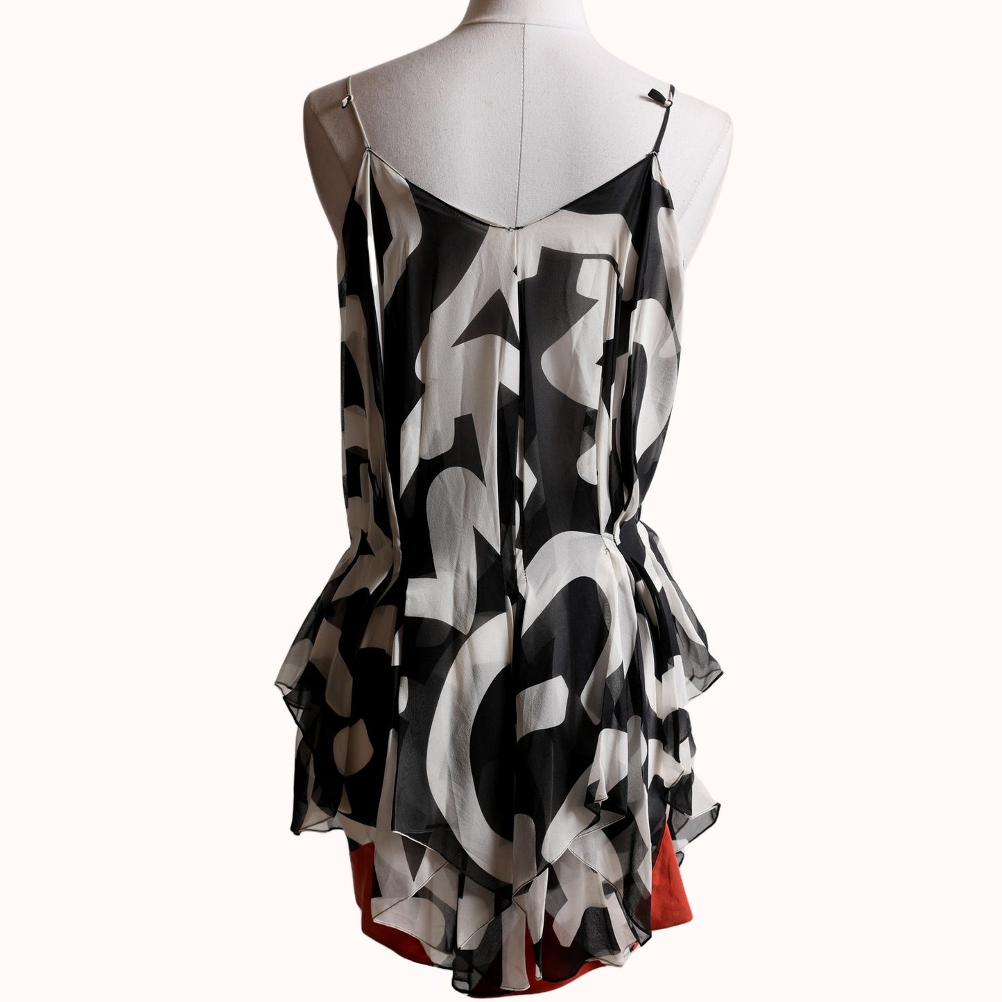DIANE VON FURSTENBERG Vintage Chrysilla Black White Tribal Print Silk Mini Dress