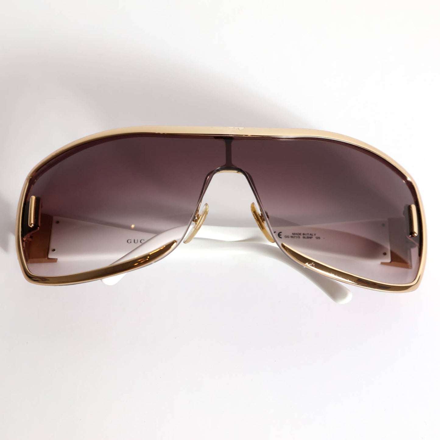 GUCCI Vintage Sunglasses GG 1822/S Shield Single Lens Pink Lenses Gold and White