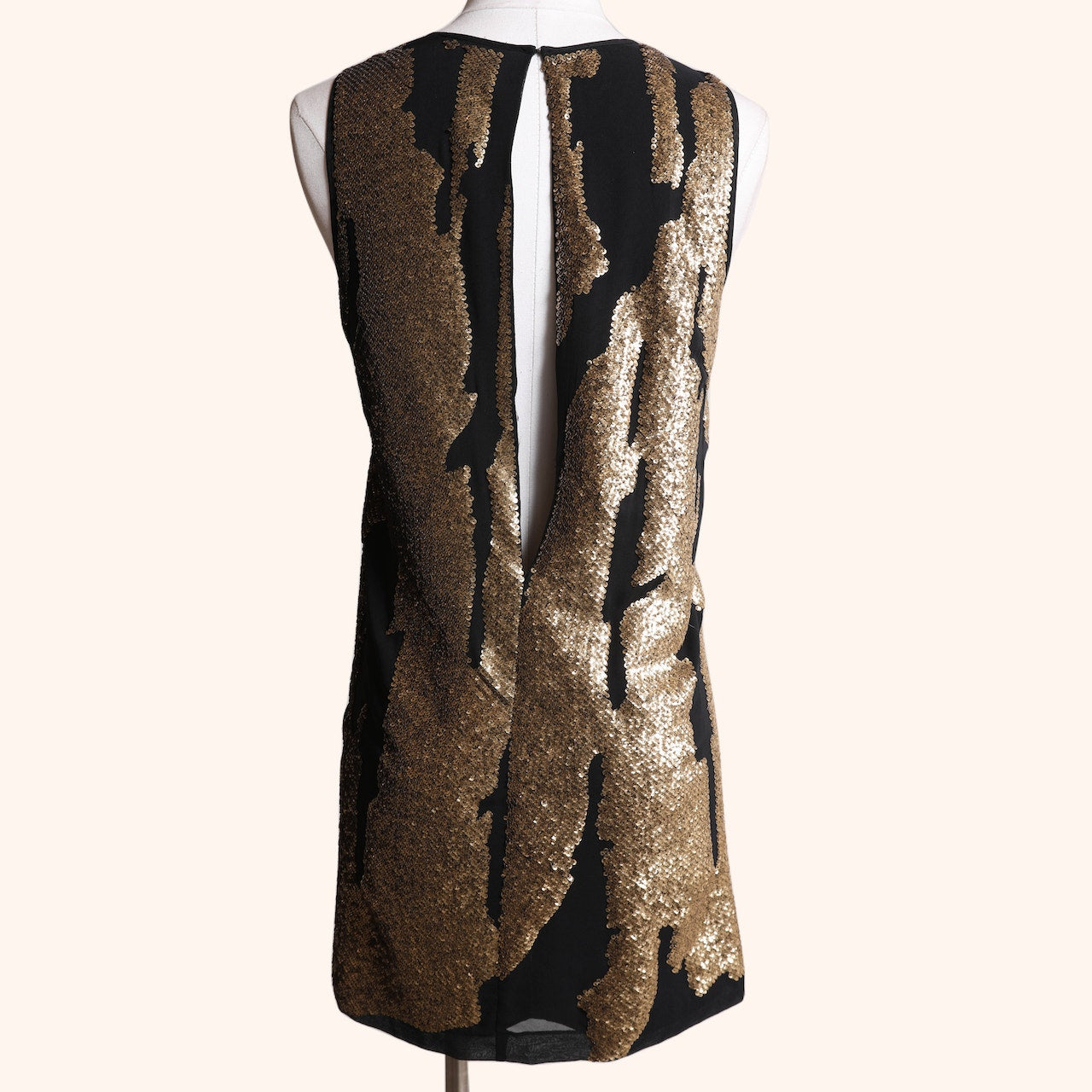 ROBERT RODRIGUEZ Black and Gold Sequin Sleeveless Mini Shift Dress