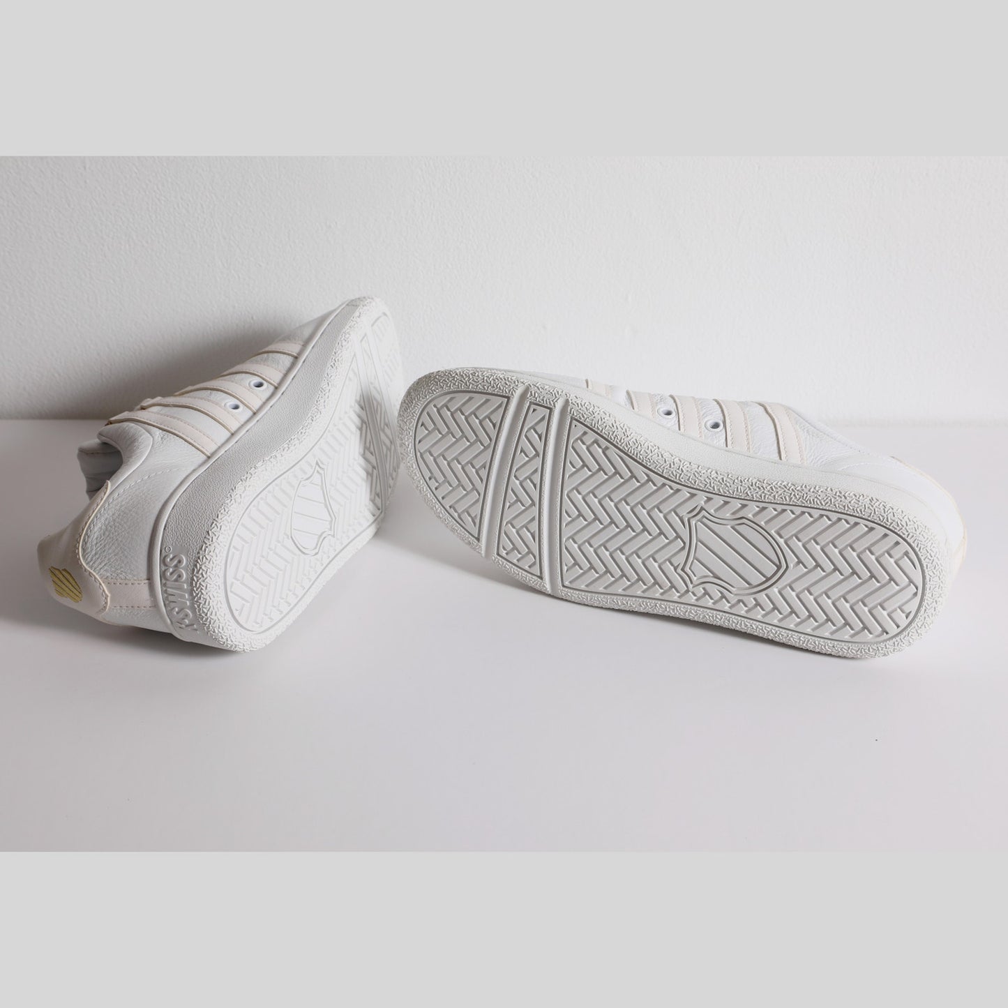 K SWISS White Leather Classic Sneakers 50th Anniversary Collection - New In Box