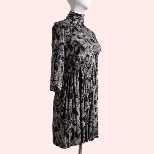 EVENING COLLECTION Black and Grey Metallic Turtleneck Dress